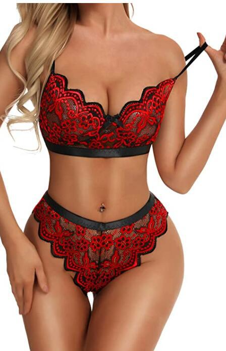 Scallop Lace Bra & Panty Set  Castello Clothing Line   